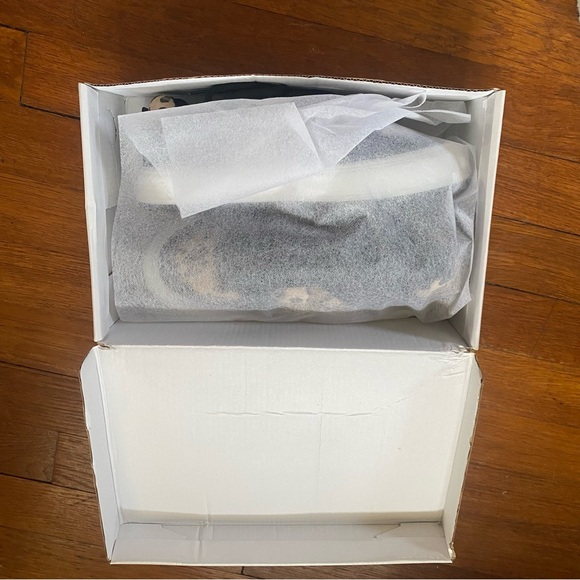 SHEIN Leopard Print Women's Sneakers - Picture 7 of 7